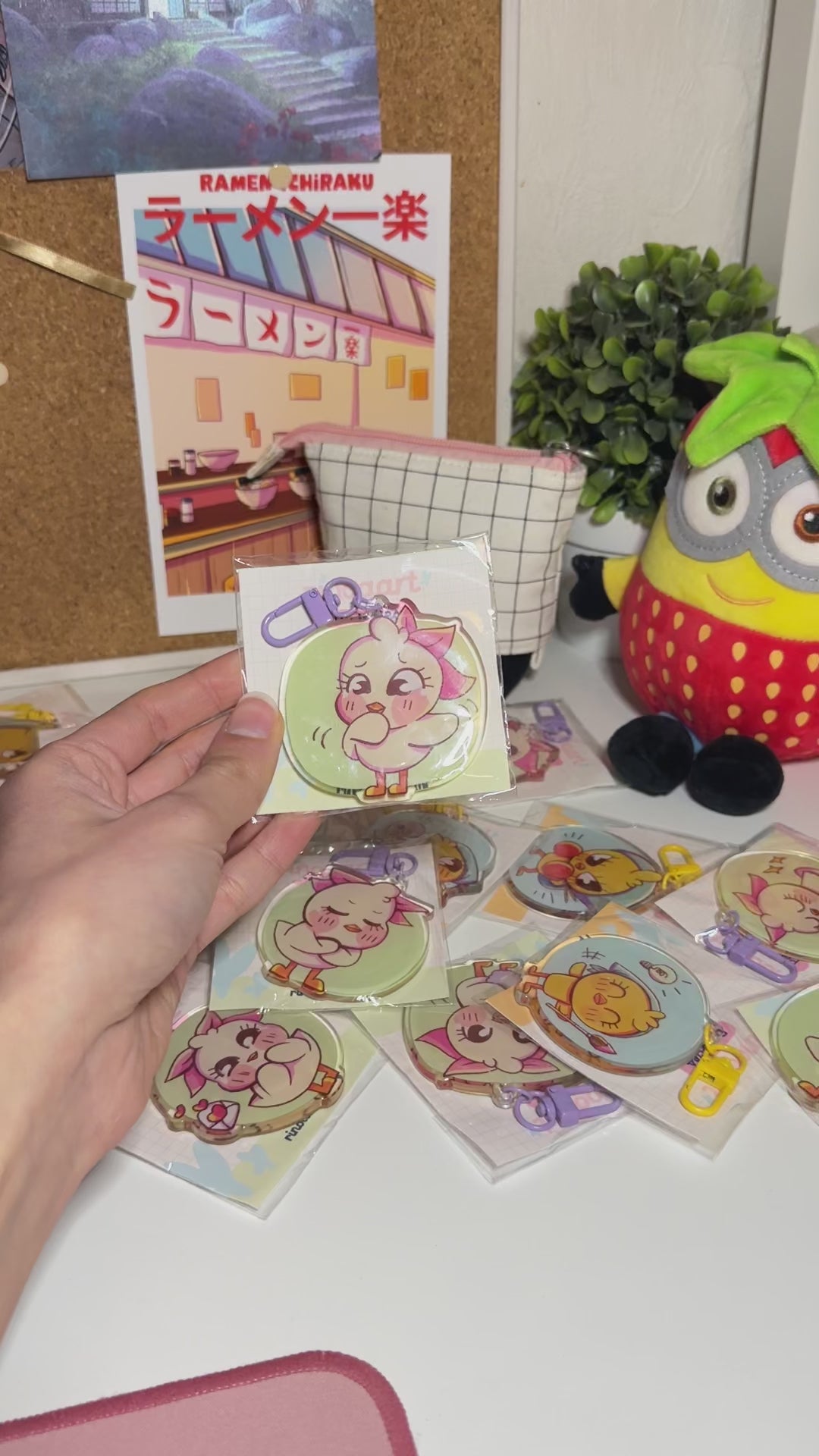 Porte-clés Pewie - hésitante